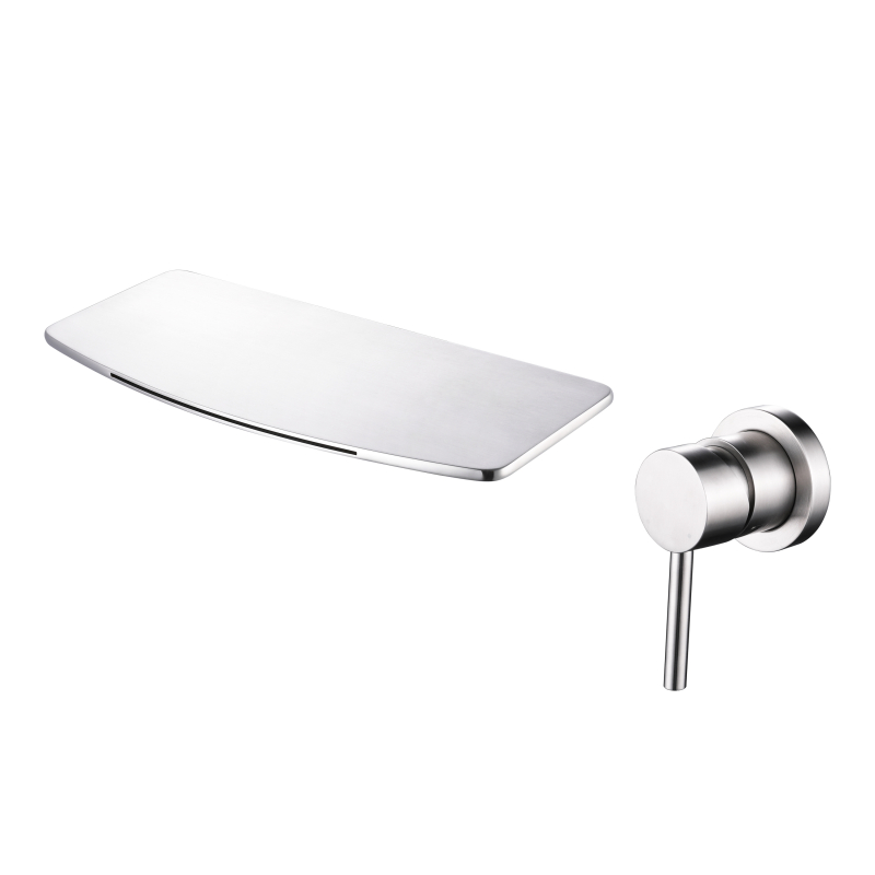 صنبور شلال مثبت على الحائط من الفولاذ المقاوم للصدأ بالكروم