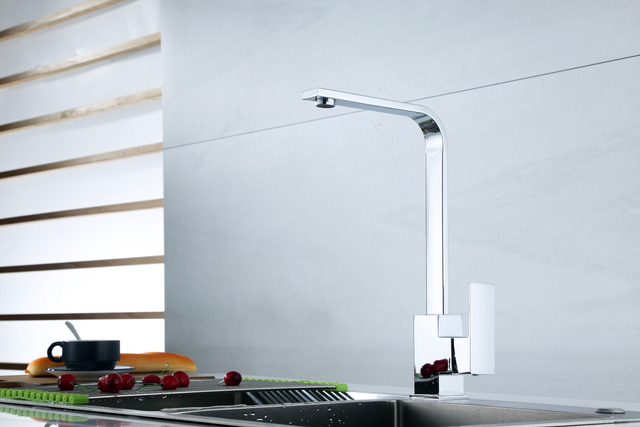 حنفيات المطبخ ذات المقبض الواحد من الفولاذ المقاوم للصدأ 304 الحديثة