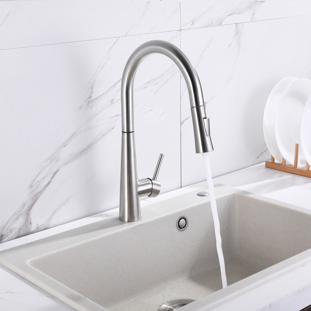 مستشعر لمس 360 درجة يسحب صنابير حوض المطبخ للأسفل